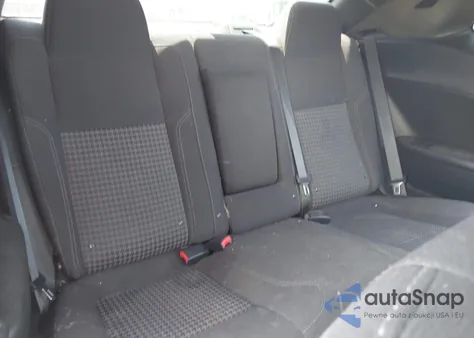 2016 Dodge Challenger Sxt z USA, uszkodzony, nr VIN 2C3CDZAG4GH254905